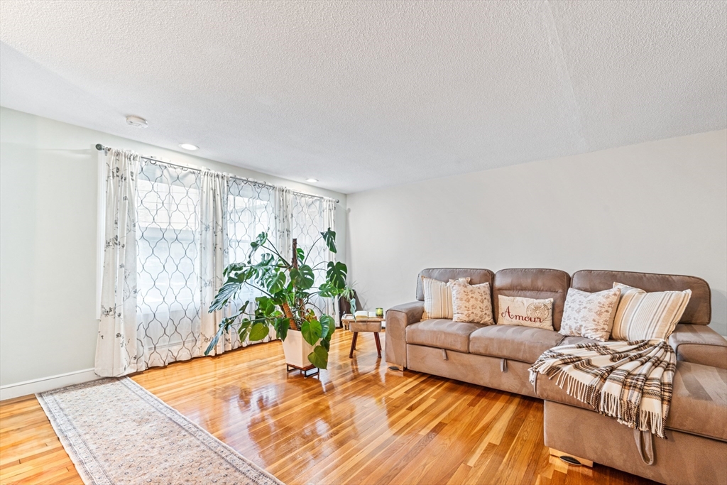 3 bed, 1 bath apartment for rent at 14 Newman St Unit 2, Revere — photo 9 of 22