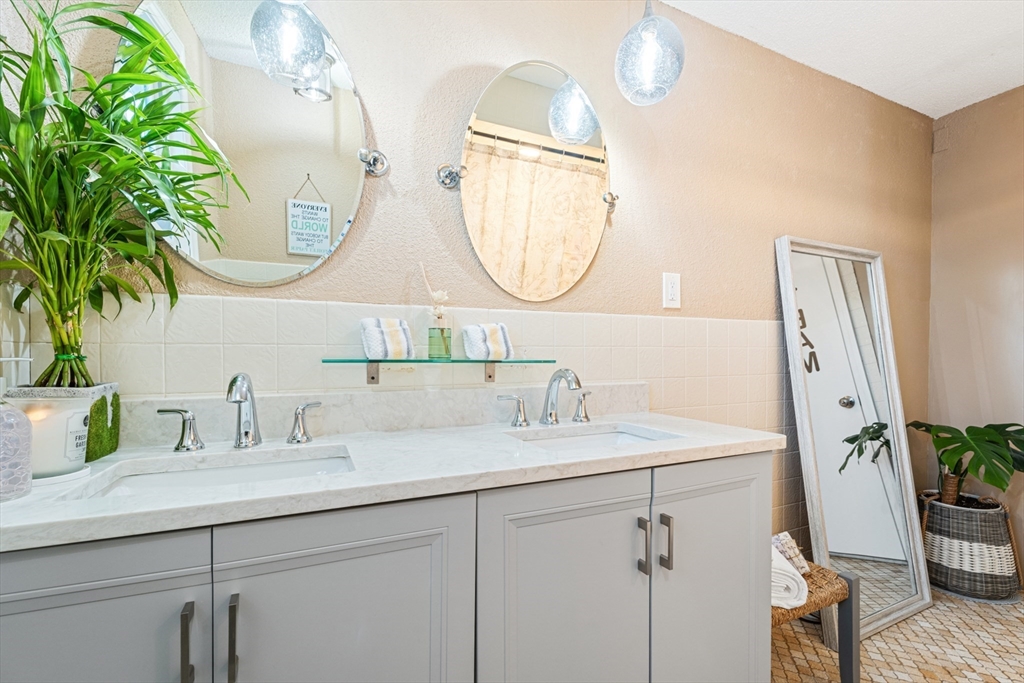 3 bed, 1 bath apartment for rent at 14 Newman St Unit 2, Revere — photo 20 of 22