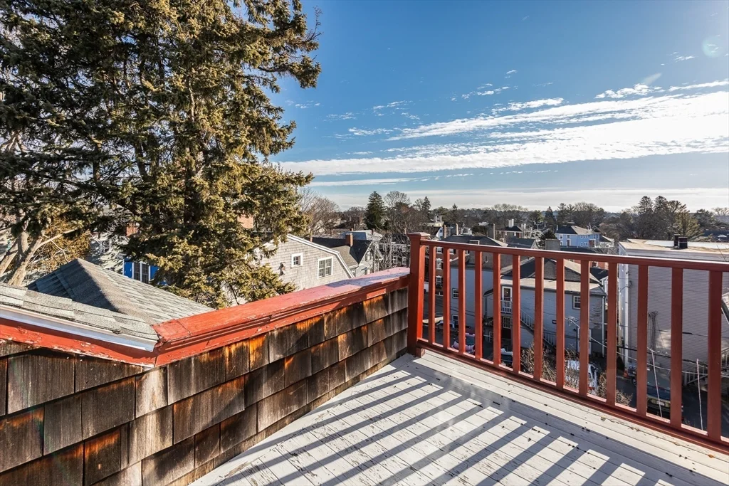 1 bed, 1 bath apartment for rent at 14 Nicholson Hill Unit B, Marblehead — photo 20 of 22
