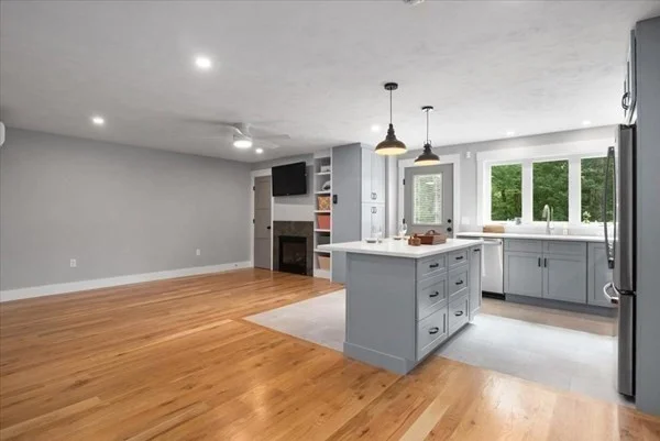 2 bed, 1 bath apartment for rent at 14 Norway Farms Dr Unit Rear, Norfolk — photo 13 of 33