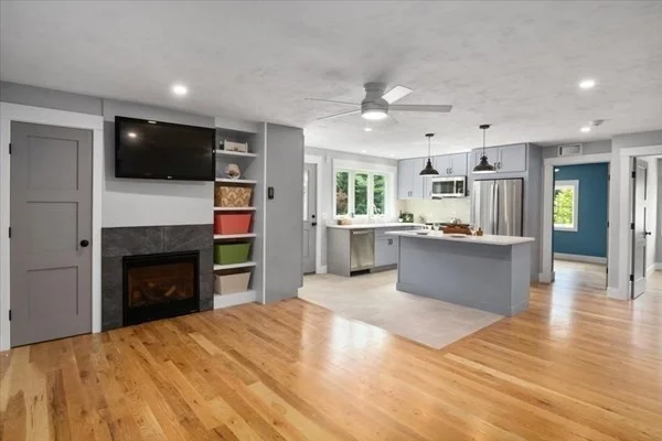 2 bed, 1 bath apartment for rent at 14 Norway Farms Dr Unit Rear, Norfolk — photo 15 of 33