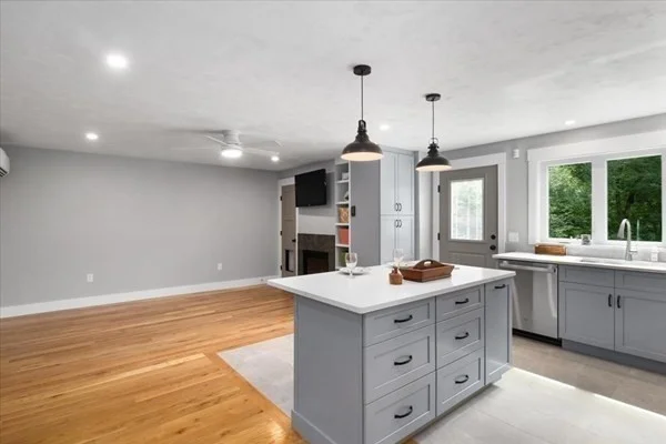 2 bed, 1 bath apartment for rent at 14 Norway Farms Dr Unit Rear, Norfolk — photo 12 of 33