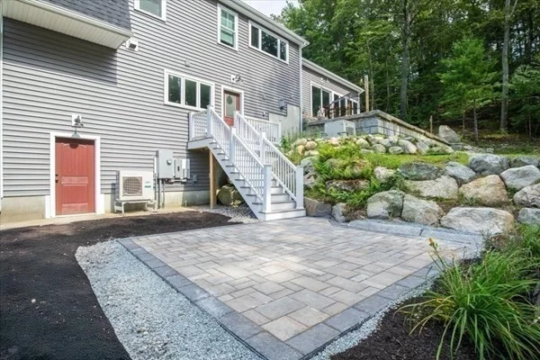 2 bed, 1 bath apartment for rent at 14 Norway Farms Dr Unit Rear, Norfolk — photo 30 of 33