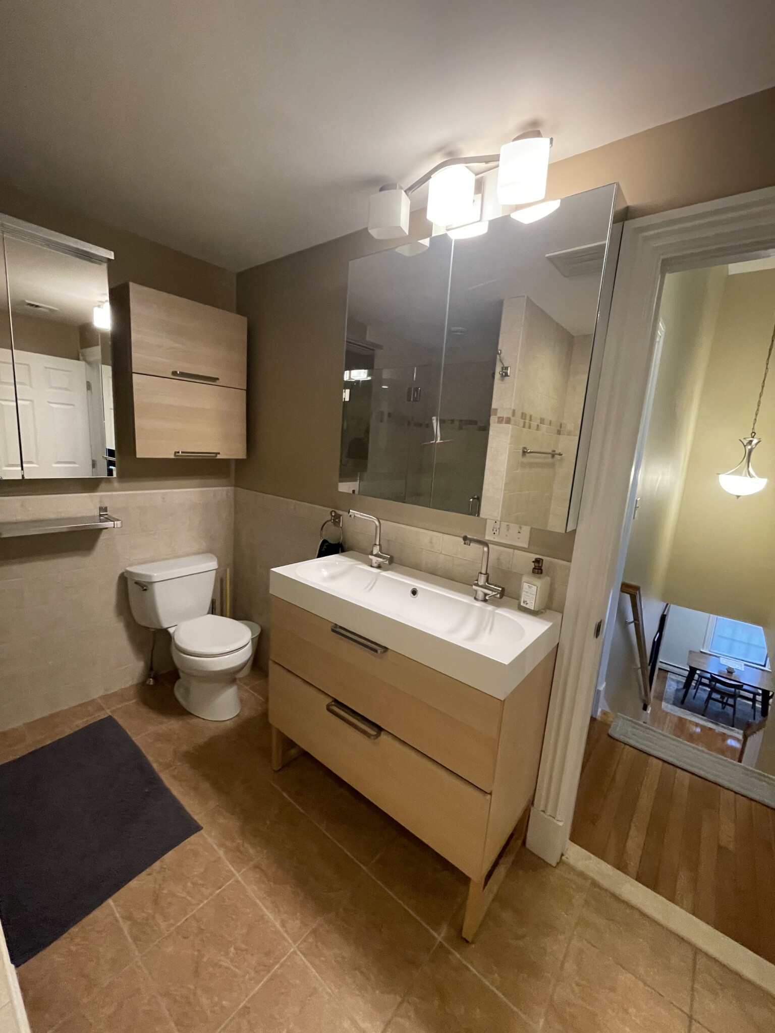 4 bed, 2 bath apartment for rent at 14 Oak St Unit 2, Ward Two — photo 20 of 36