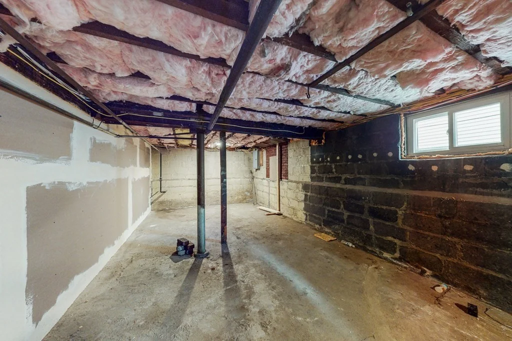 2 bed, 1 bath apartment for rent at 14 Olney St Unit 1, Mount Auburn — photo 11 of 13