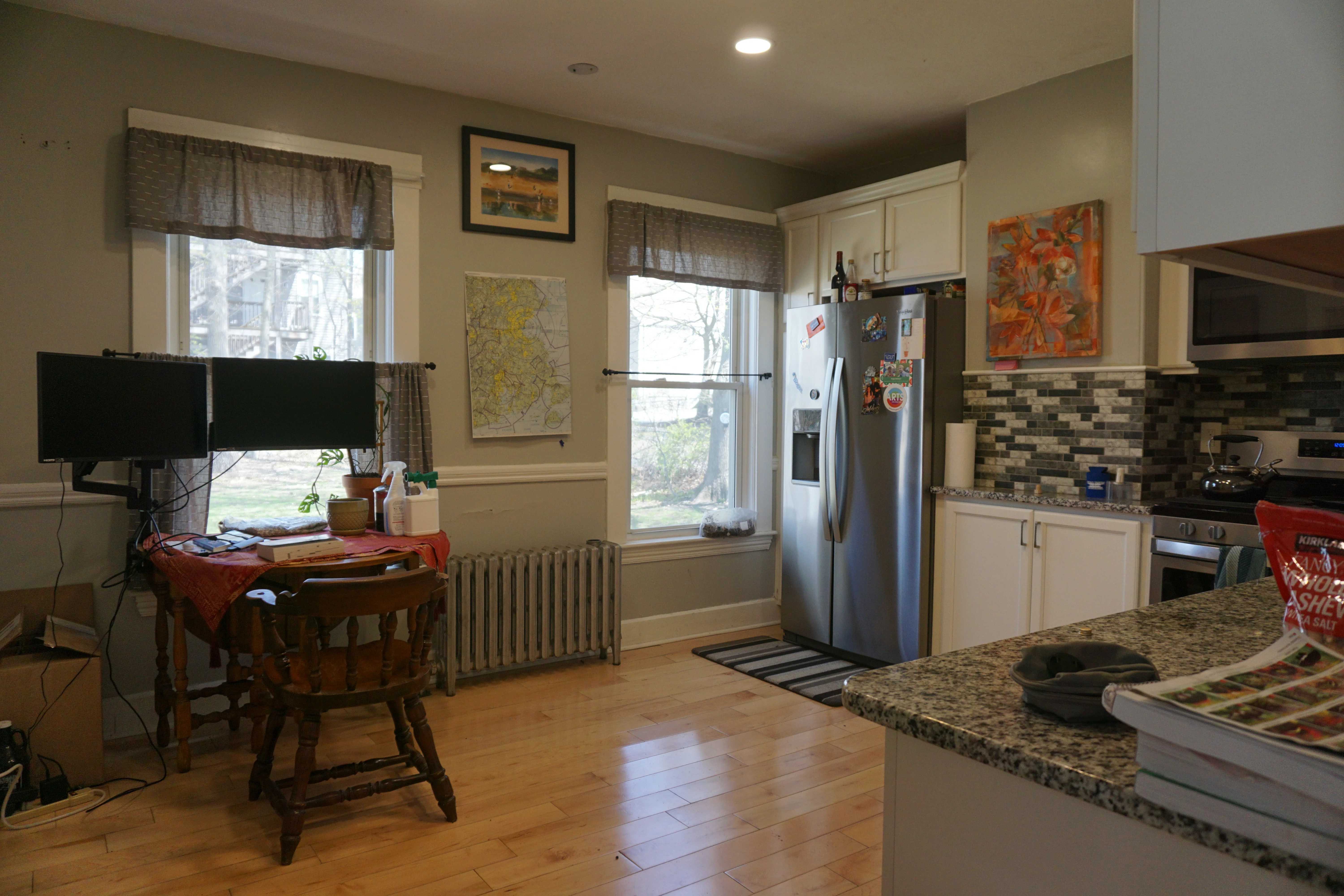 1 bed, 1 bath apartment for rent at 14 Orange St Unit 1, South Side — photo 2 of 7