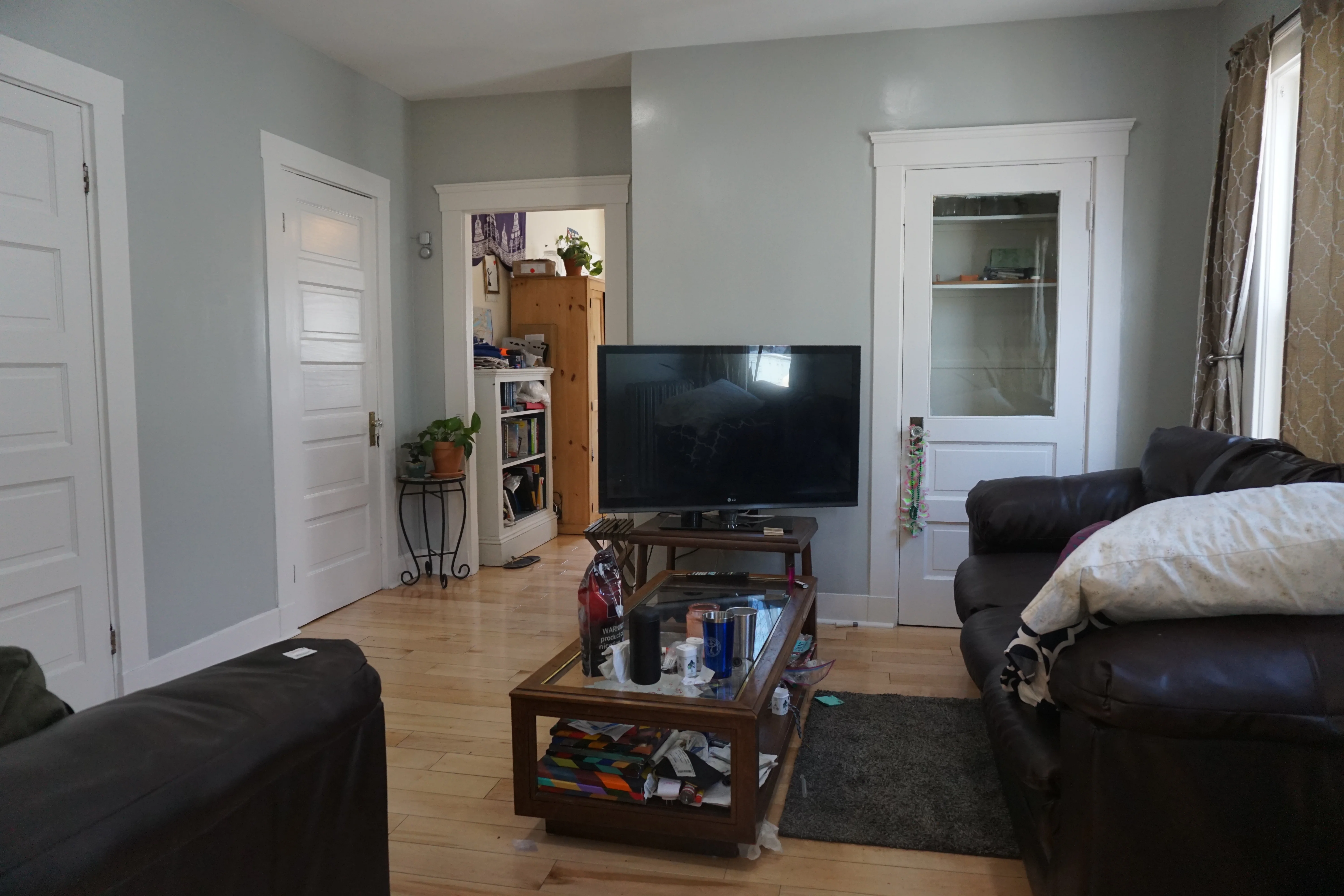 1 bed, 1 bath apartment for rent at 14 Orange St Unit 1, South Side — photo 3 of 7