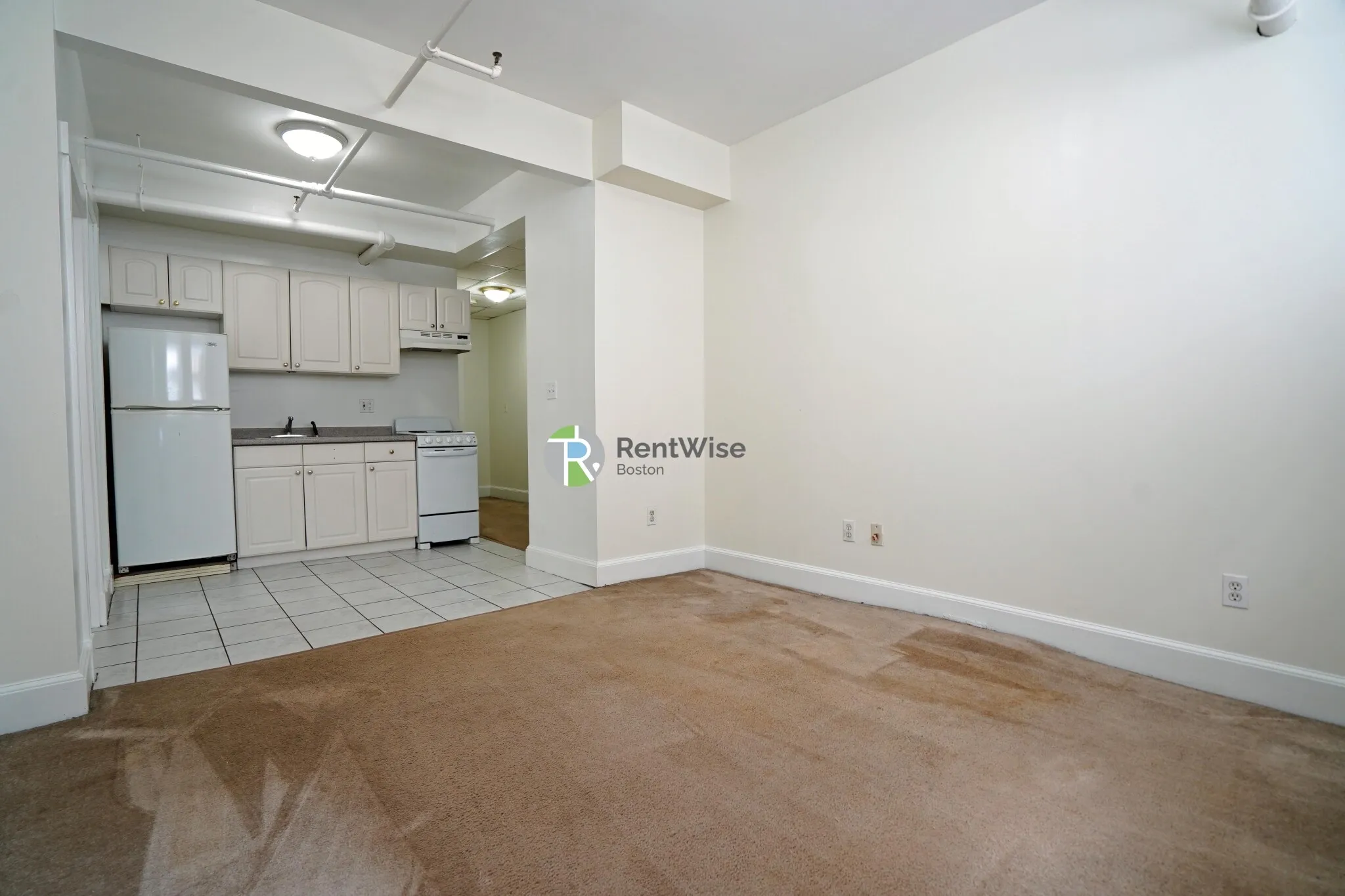 1 bed, 1 bath apartment for rent at 14 Orkney Rd Unit 14-A, Brighton — photo 3 of 13