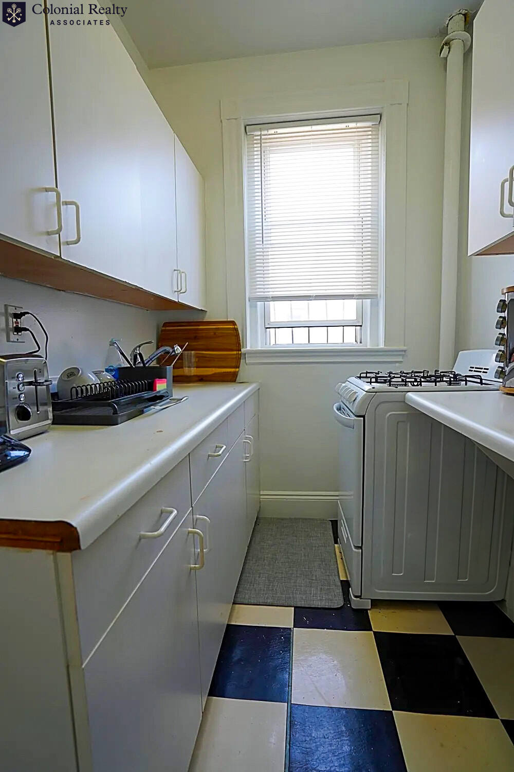 1 bed, 1 bath apartment for rent at 14 Orkney Rd Unit 43, Brighton — photo 7 of 18