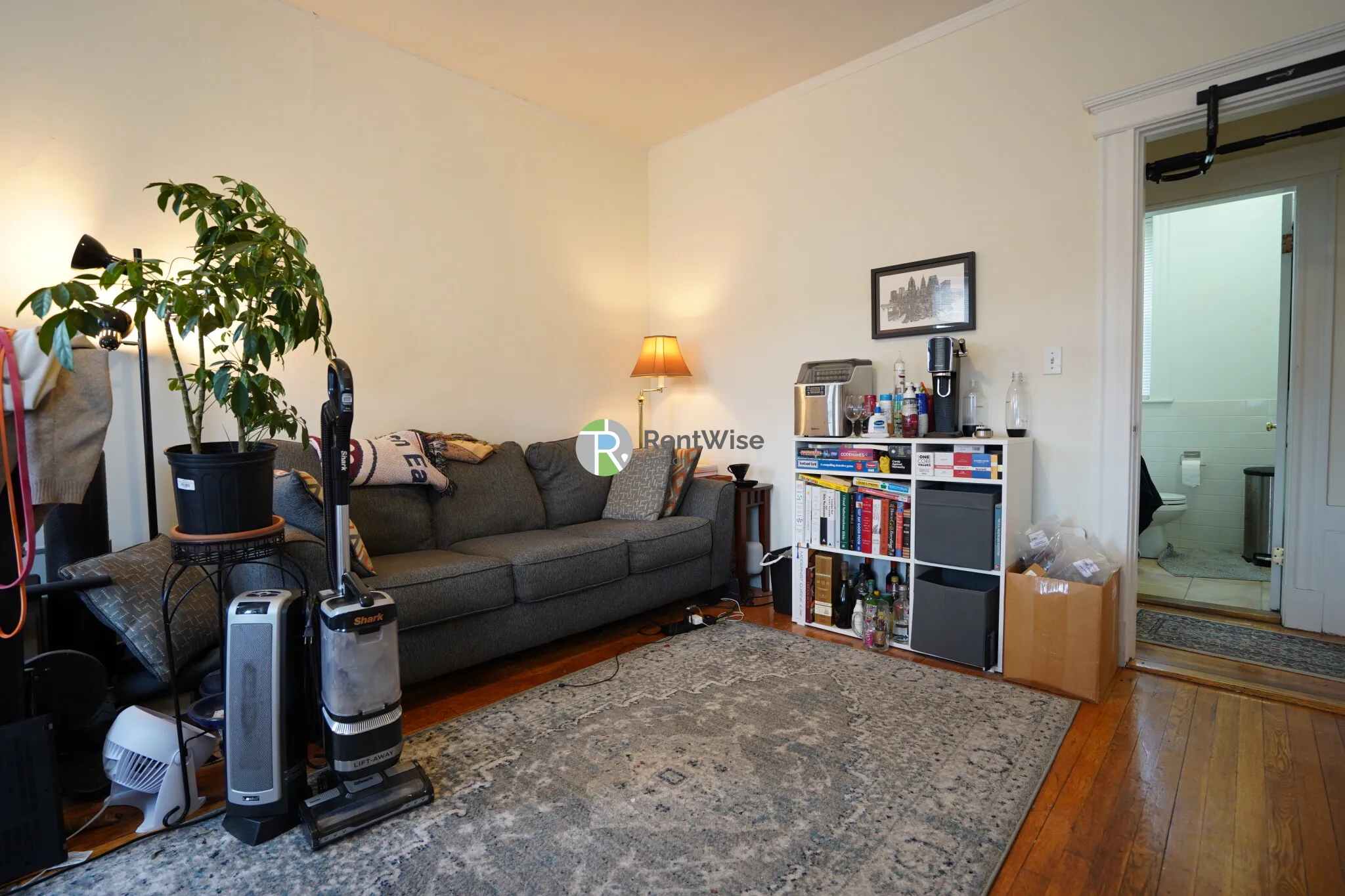 1 bed, 1 bath apartment for rent at 14 Orkney Rd Unit 44, Brighton