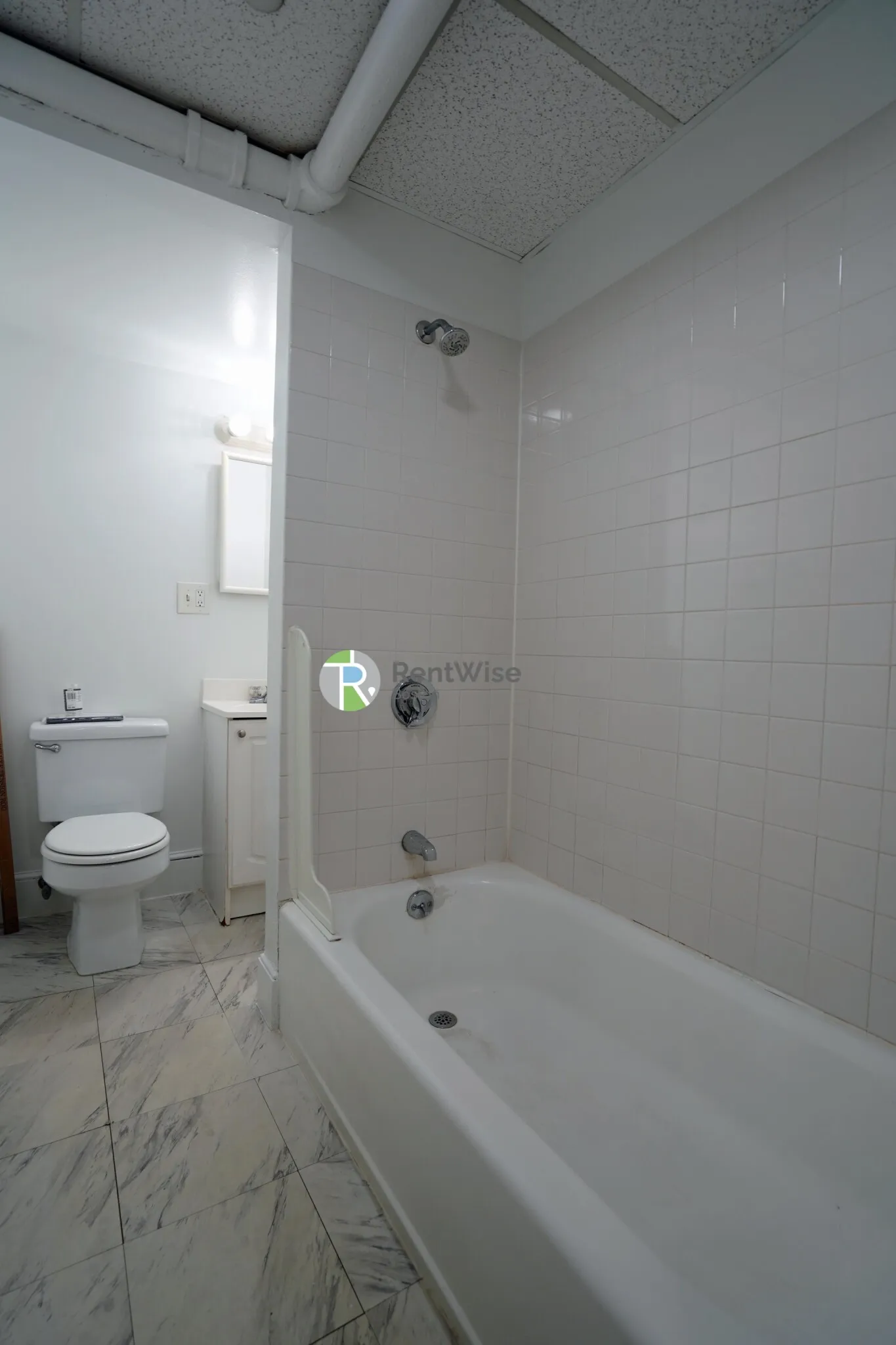 1 bed, 1 bath apartment for rent at 14 Orkney Rd Unit A, Brighton — photo 6 of 13