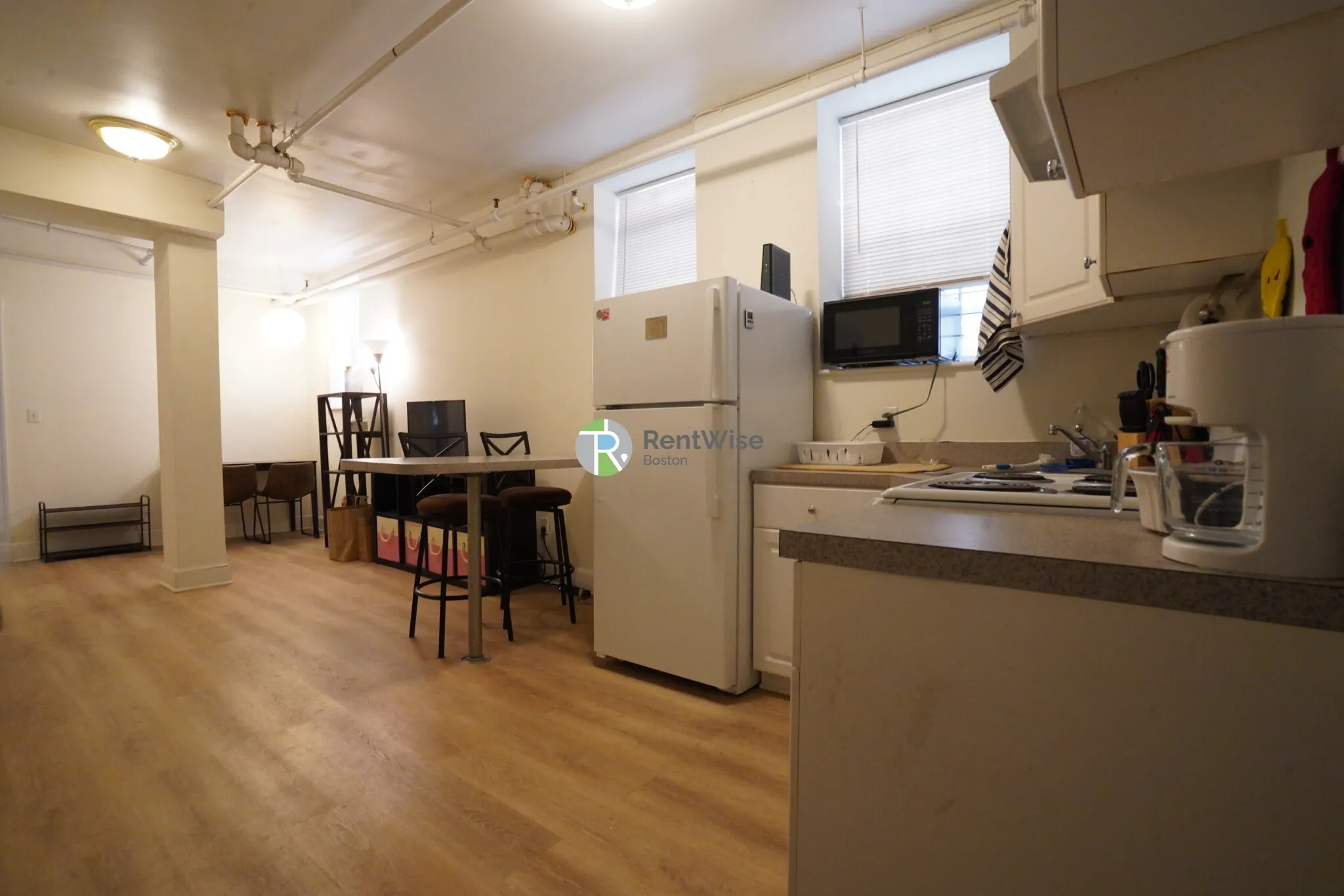 2 bed, 1 bath apartment for rent at 14 Orkney Rd Unit B, Brighton — photo 5 of 18