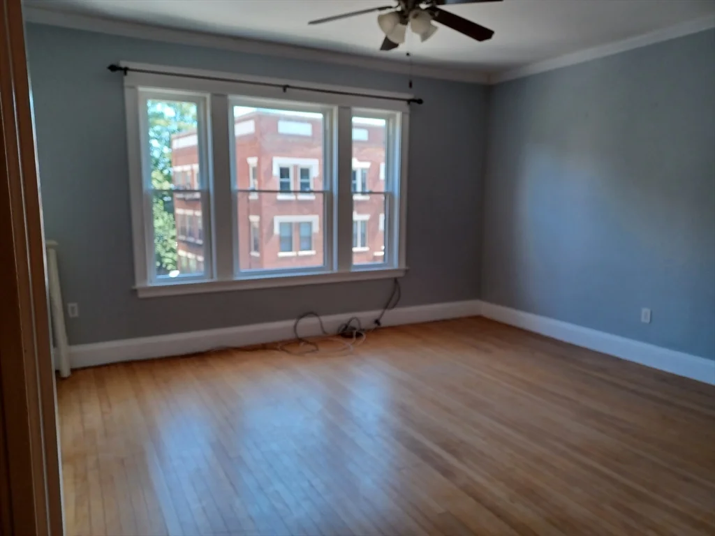 2 bed, 1 bath apartment for rent at 14 Park Vale Ave Unit 2, Allston — photo 17 of 42