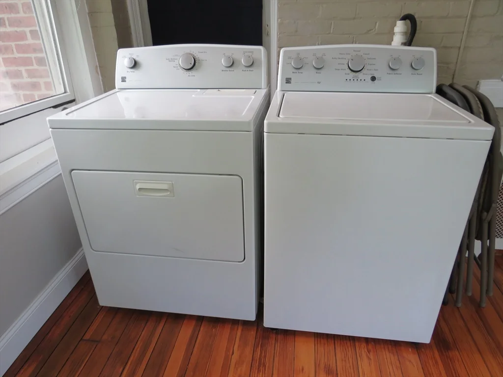 2 bed, 1 bath apartment for rent at 14 Park Vale Ave Unit 2, Allston — photo 36 of 42