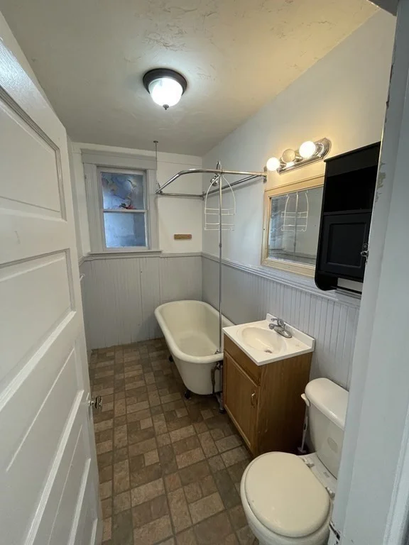 3 bed, 1 bath apartment for rent at 14 Pearl St Unit 3, Webster — photo 7 of 12