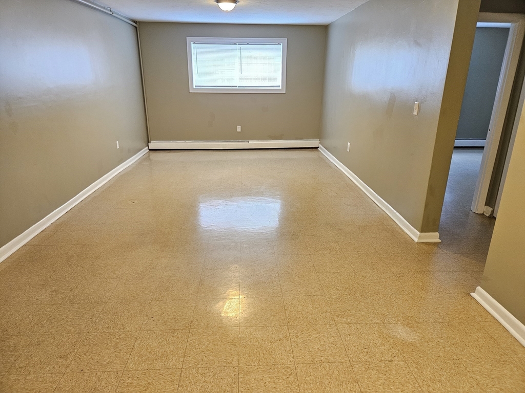 1 bed, 1 bath apartment for rent at 14 Pearl St Unit 5, Dorchester — photo 3 of 10