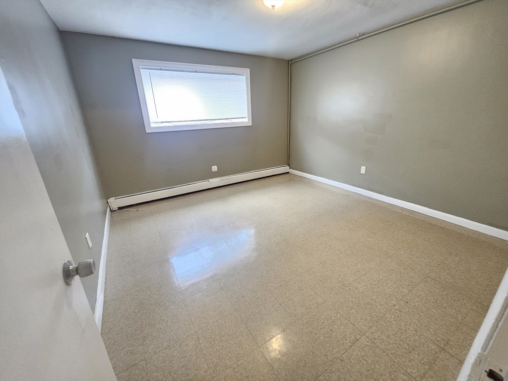 1 bed, 1 bath apartment for rent at 14 Pearl St Unit 5, Dorchester — photo 7 of 10