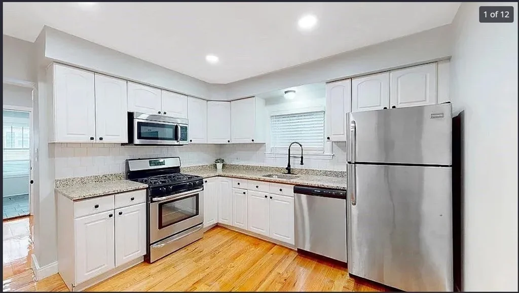 2 bed, 1 bath apartment for rent at 14 Perkins St Unit 1, Winthrop — photo 1 of 11