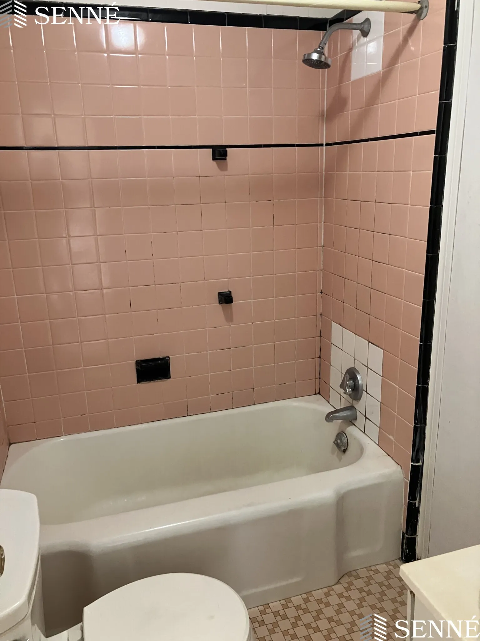 Studio bed, 1 bath apartment for rent at 14 Prentiss St Unit 1 R, Baldwin — photo 7 of 7