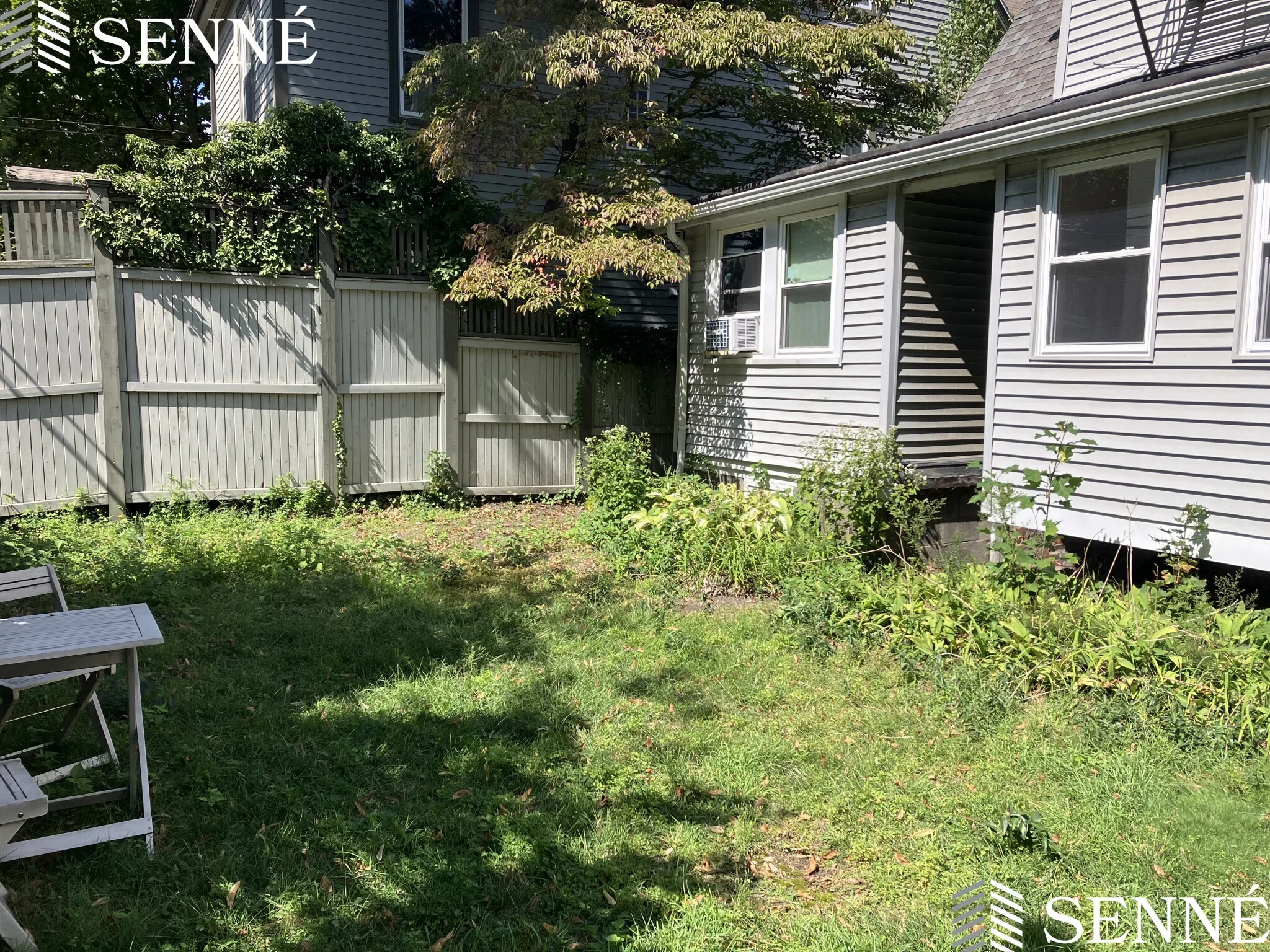 Studio bed, 1 bath apartment for rent at 14 Prentiss St Unit 1 R, Baldwin — photo 3 of 7