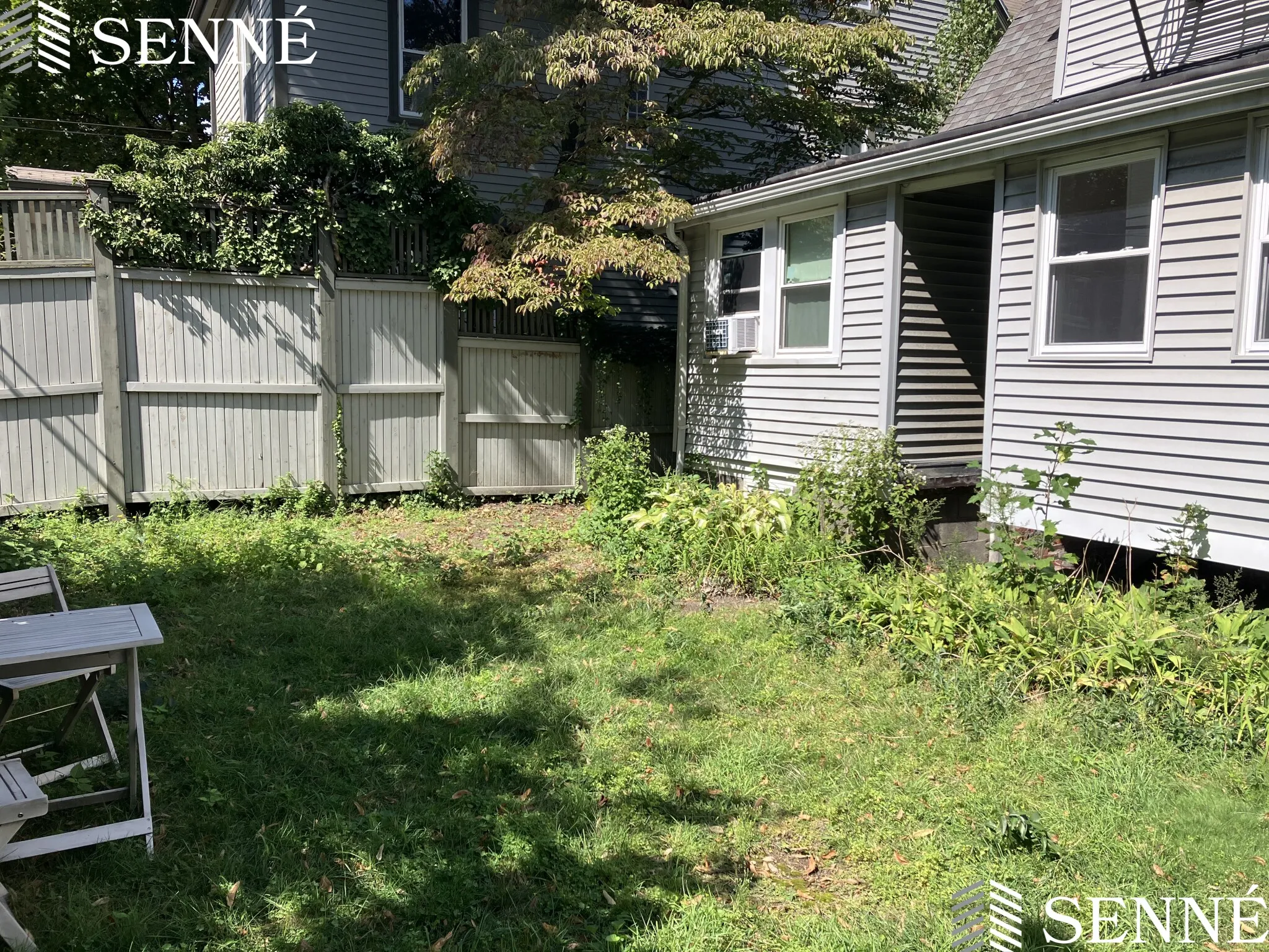 Studio bed, 1 bath apartment for rent at 14 Prentiss St Unit 1R, Baldwin — photo 3 of 7