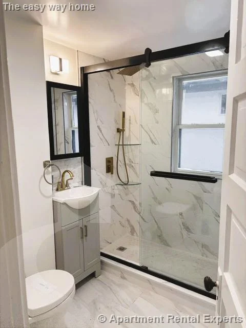 3 bed, 2 bath apartment for rent at 14 Quincy St Unit 2, Tufts — photo 6 of 17