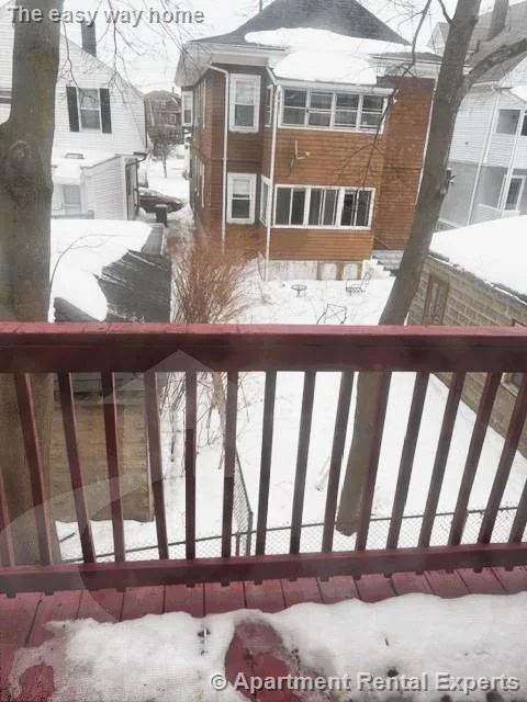 3 bed, 2 bath apartment for rent at 14 Quincy St Unit 2, Tufts — photo 10 of 17