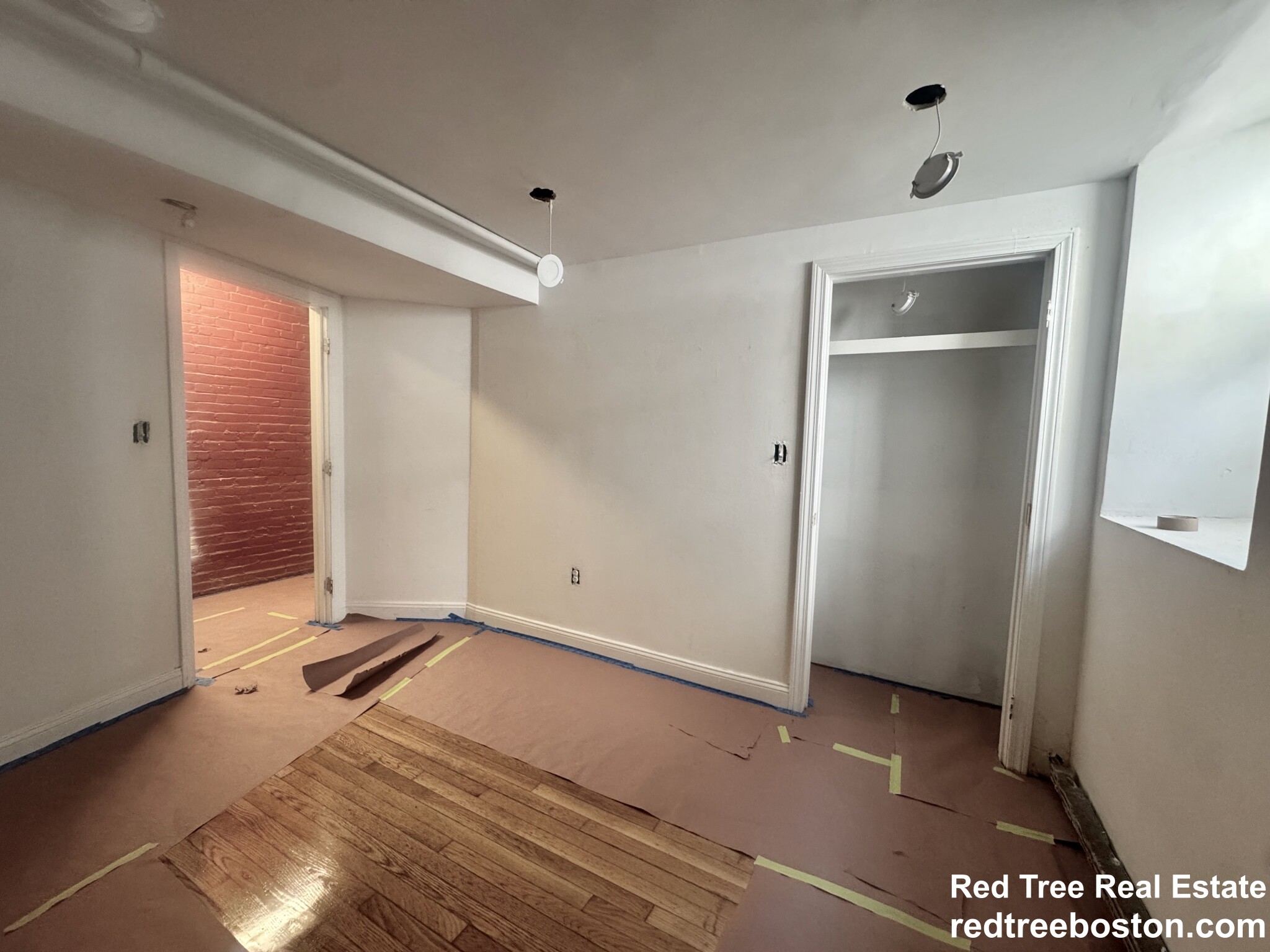 5 bed, 2 bath apartment for rent at 14 Quint Ave, Allston — photo 23 of 29