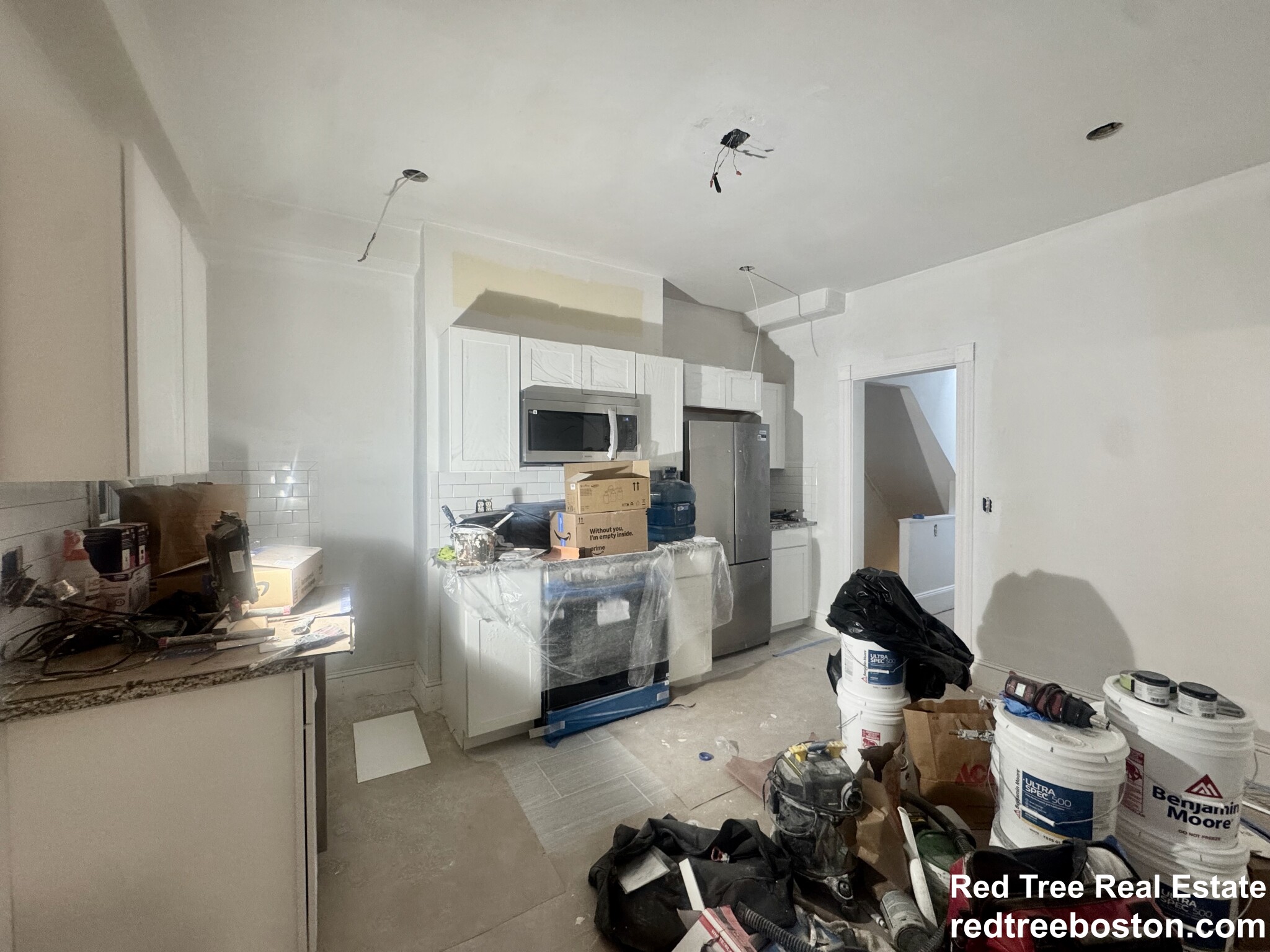 5 bed, 2 bath apartment for rent at 14 Quint Ave, Allston — photo 13 of 29