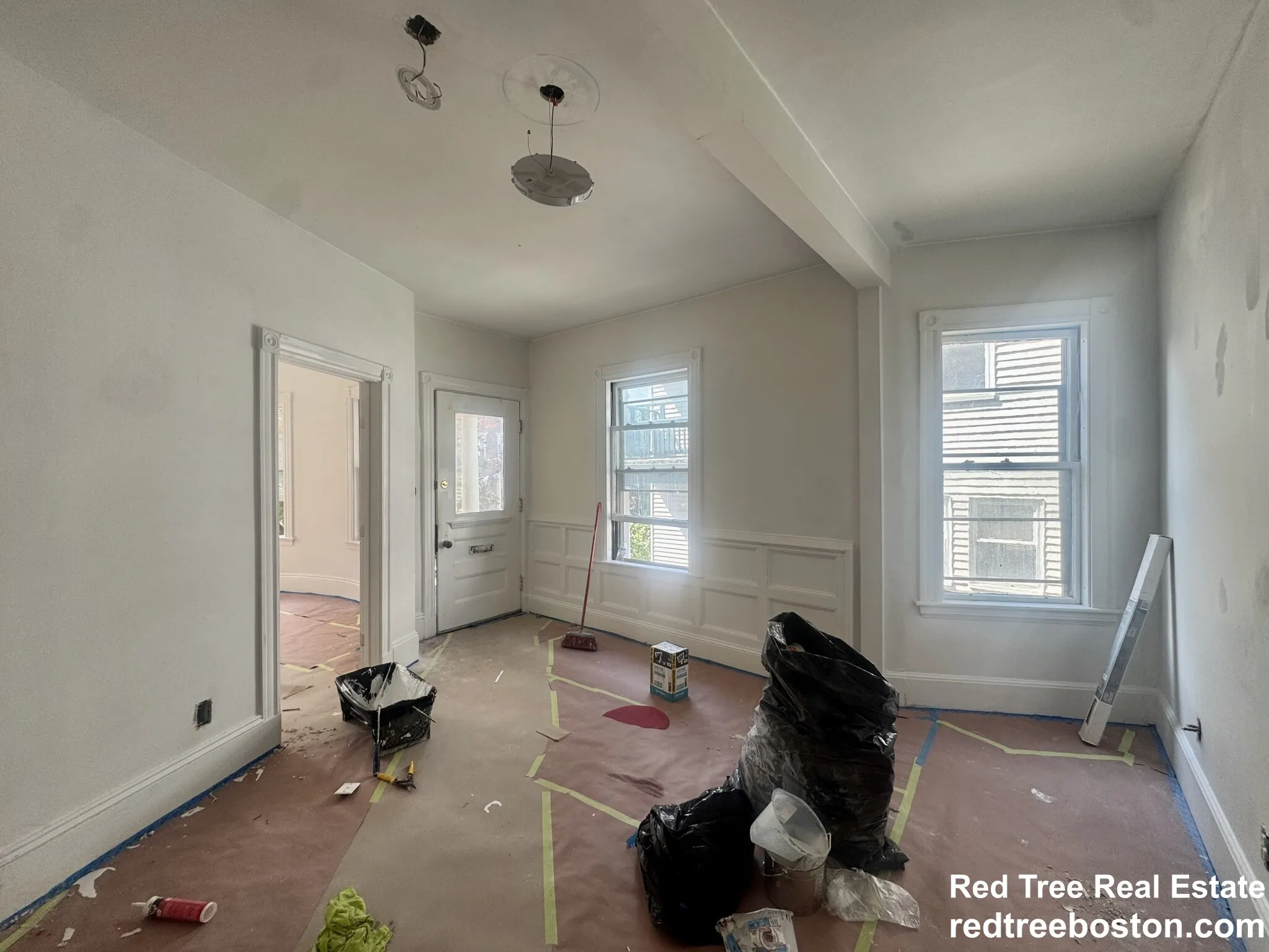 5 bed, 2 bath apartment for rent at 14 Quint Ave Unit 1, Allston — photo 8 of 29