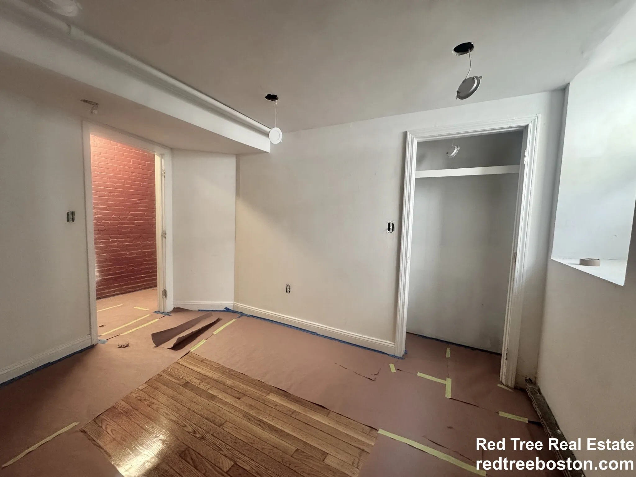 5 bed, 2 bath apartment for rent at 14 Quint Ave Unit 1, Allston — photo 23 of 29