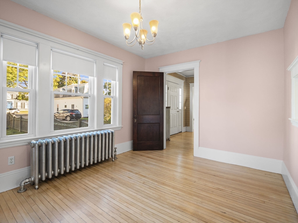 4 bed, 1 bath apartment for rent at 14 R Charles St, Danvers — photo 16 of 31