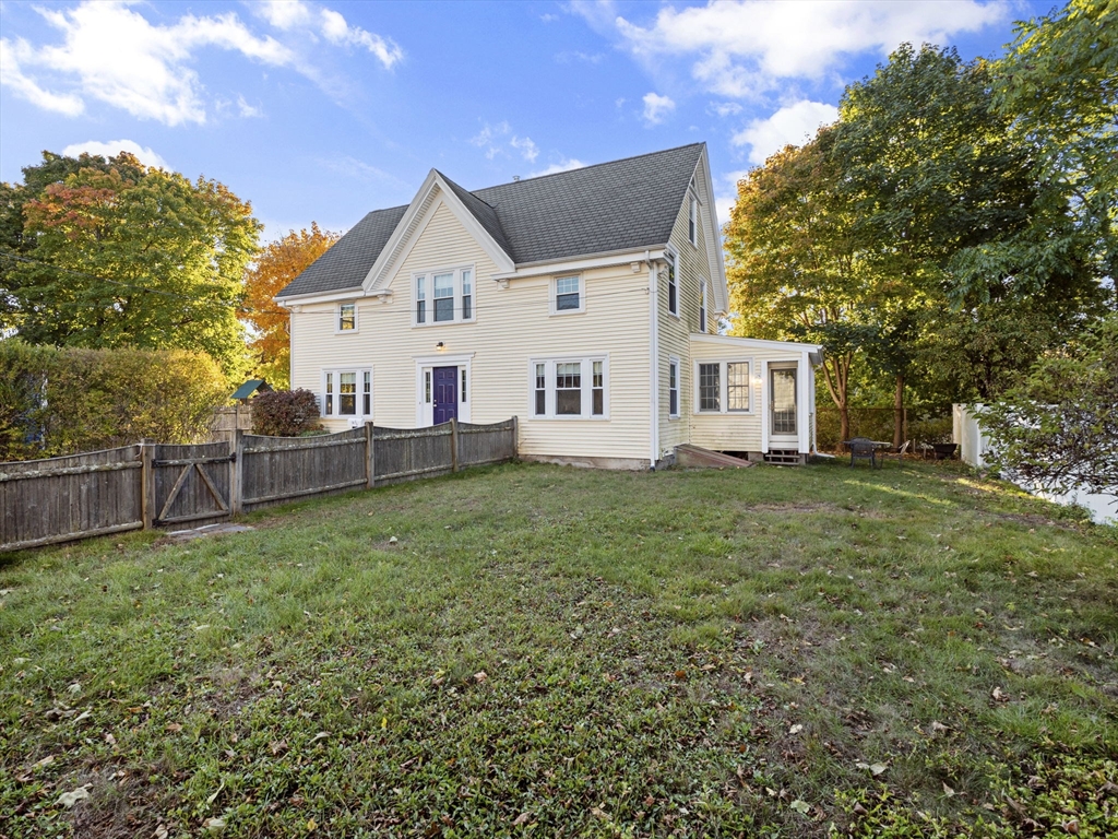 4 bed, 1 bath apartment for rent at 14 R Charles St, Danvers — photo 30 of 31