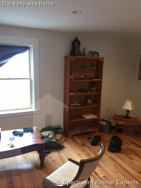 5 bed, 2 bath apartment for rent at 14 Renfrew St Unit 2, Tufts — photo 18 of 22