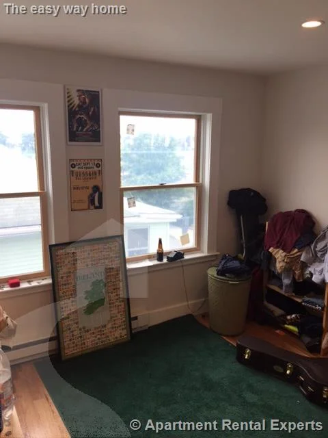 5 bed, 2 bath apartment for rent at 14 Renfrew St Unit 2, Tufts — photo 12 of 22