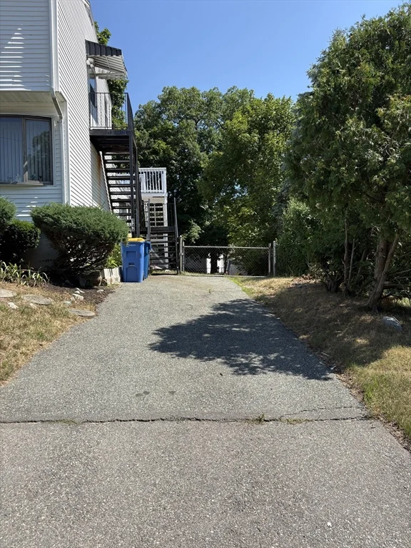 2 bed, 1 bath apartment for rent at 14 Reynolds Ave Unit A, Randolph — photo 2 of 13
