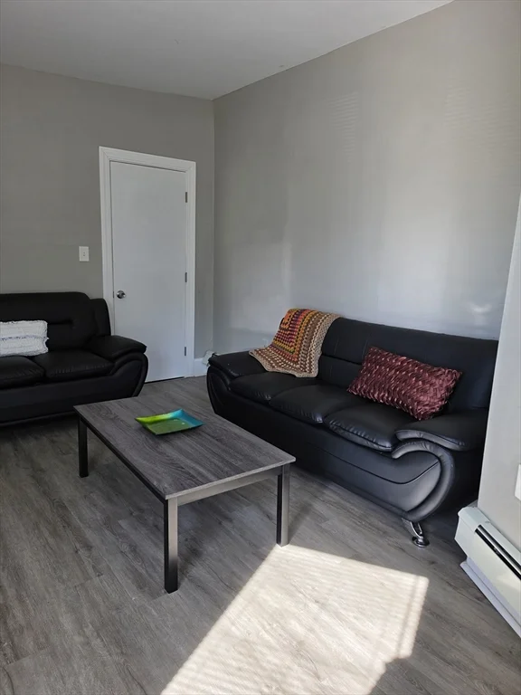 2 bed, 1 bath apartment for rent at 14 Ridgeway Unit 1, Lynn — photo 11 of 11