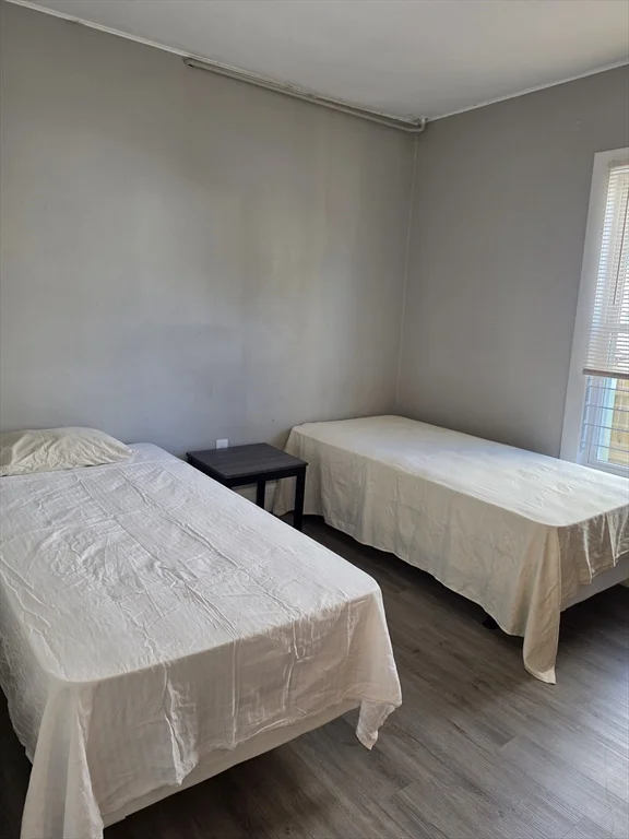 2 bed, 1 bath apartment for rent at 14 Ridgeway Unit 1, Lynn — photo 8 of 11