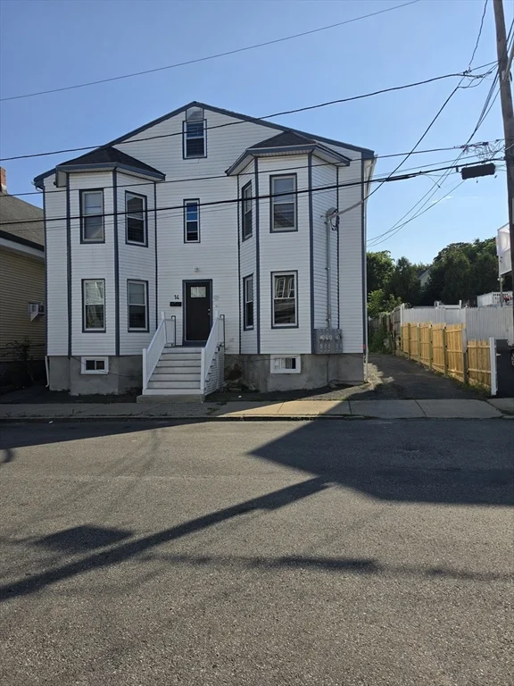 2 bed, 1 bath apartment for rent at 14 Ridgeway Unit 1, Lynn — photo 1 of 11