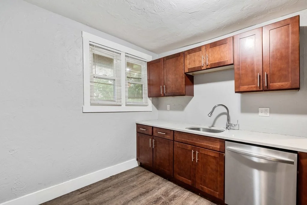 4 bed, 1 bath apartment for rent at 14 Ronan St Unit 1, Boston — photo 3 of 23