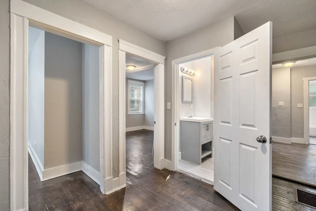 4 bed, 1 bath apartment for rent at 14 Ronan St Unit 1, Boston — photo 6 of 23