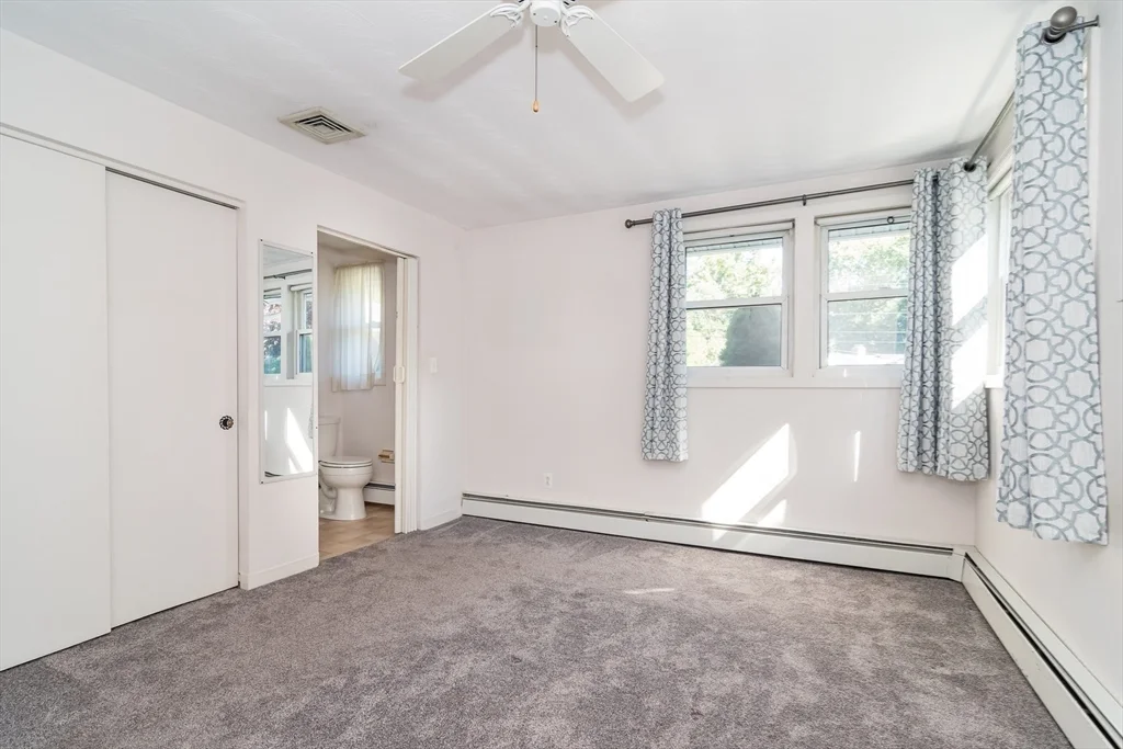 3 bed, 1 bath apartment for rent at 14 Rosslare Rd, Framingham — photo 12 of 20