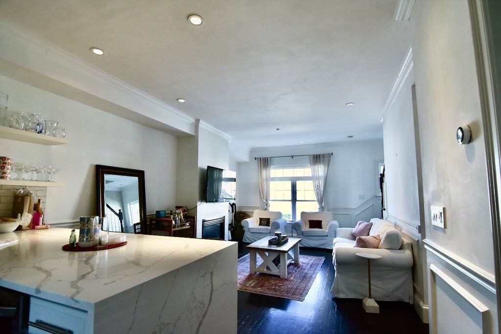 2 bed, 1 bath apartment for rent at 14 S Sydney St Unit 14, Dorchester — photo 7 of 32