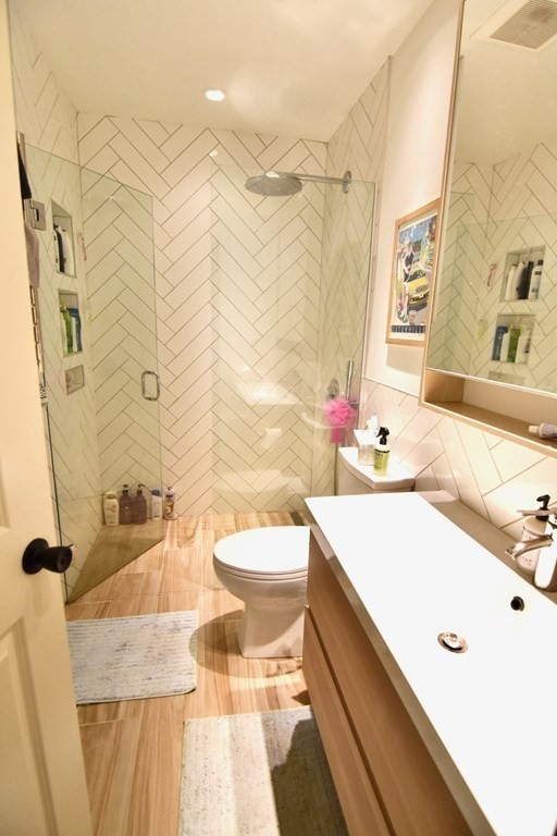 2 bed, 1 bath apartment for rent at 14 S Sydney St Unit 14, Dorchester — photo 26 of 32