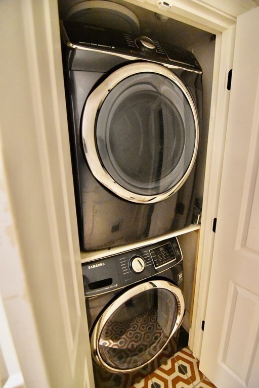 2 bed, 1 bath apartment for rent at 14 S Sydney St Unit 14, Dorchester — photo 6 of 32