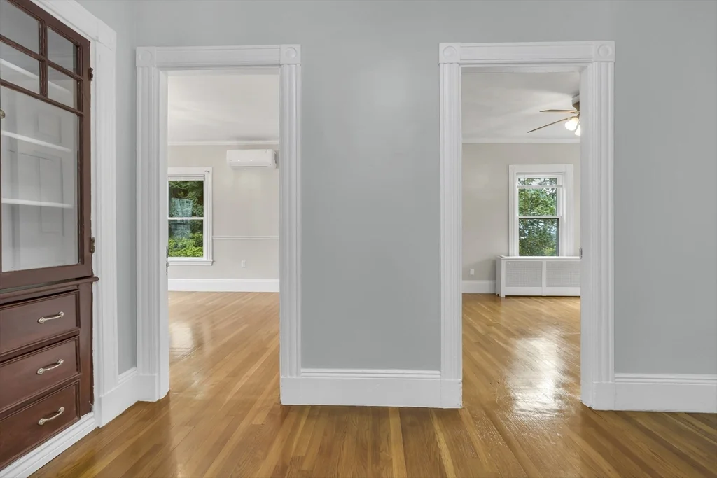 4 bed, 1 bath apartment for rent at 14 S Unit 2, Jamaica Plain — photo 14 of 27