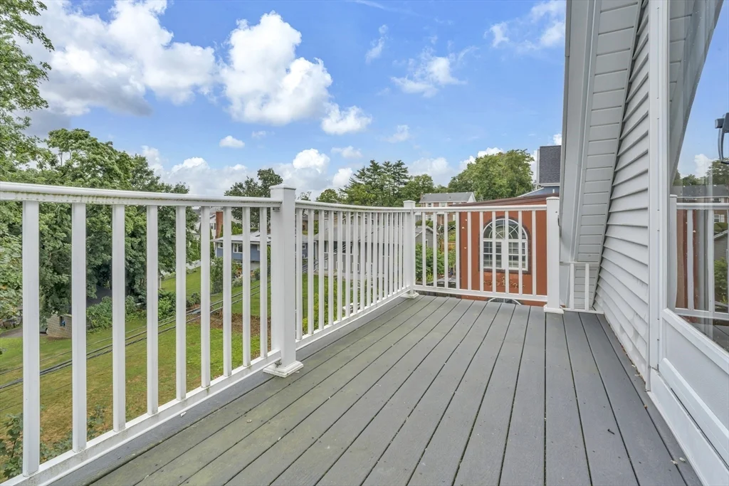 4 bed, 1 bath apartment for rent at 14 S Unit 2, Jamaica Plain — photo 22 of 27