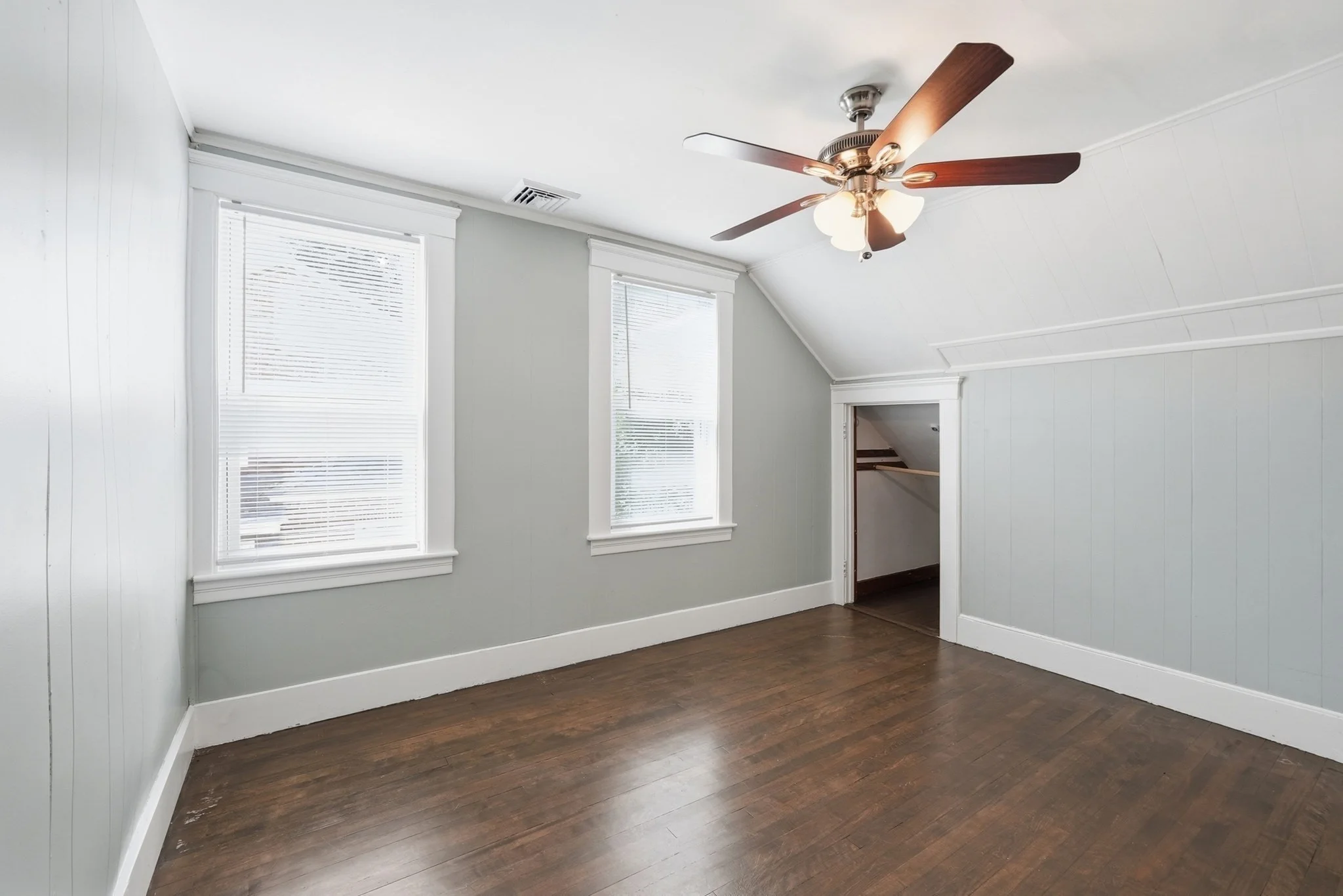 4 bed, 2 bath apartment for rent at 14 Saint Elmo Rd, Tatnuck — photo 19 of 35