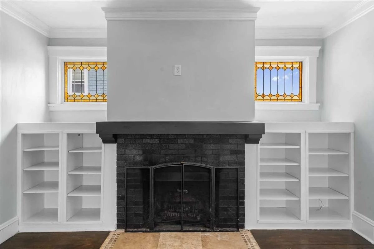 4 bed, 2 bath apartment for rent at 14 Saint Elmo Rd, Worcester — photo 9 of 24