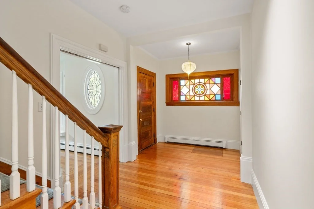 5 bed, 2 bath apartment for rent at 14 Salisbury Rd Unit 14, Newtonville — photo 8 of 21